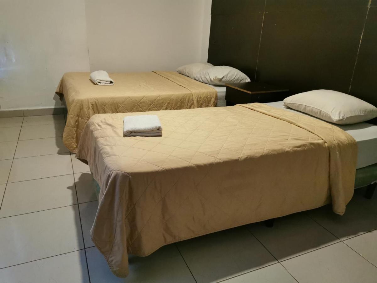 Twin Room,1345156781:JPEG