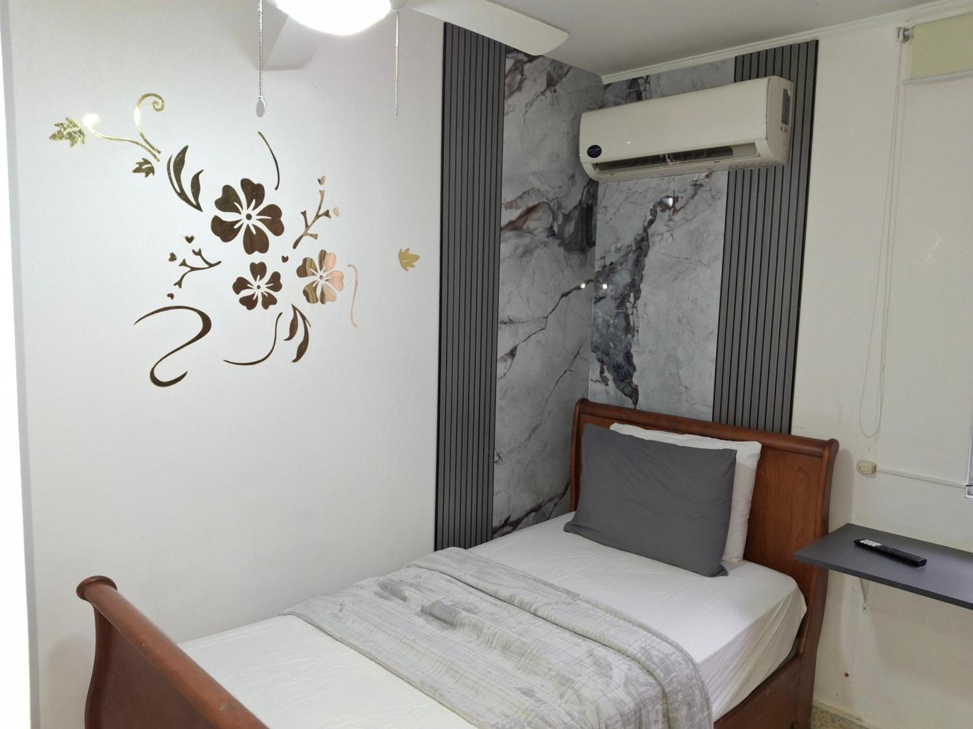 Large Single Room