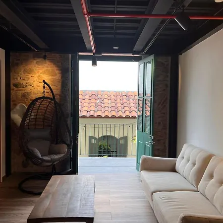 Corcho Rooms-3